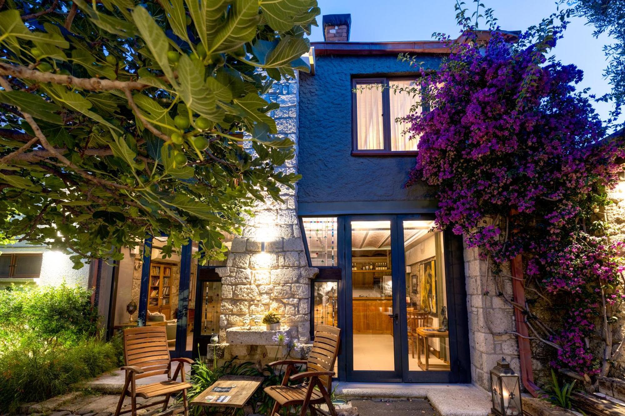 Hotel Sakin Ev Alaçatı Exterior foto
